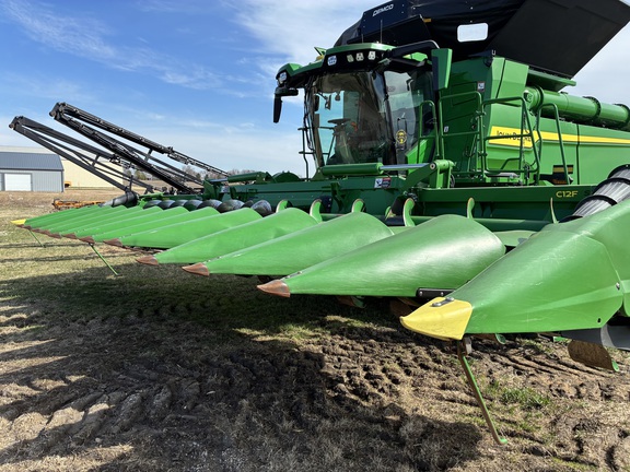 2024 John Deere C12F Header Corn Head