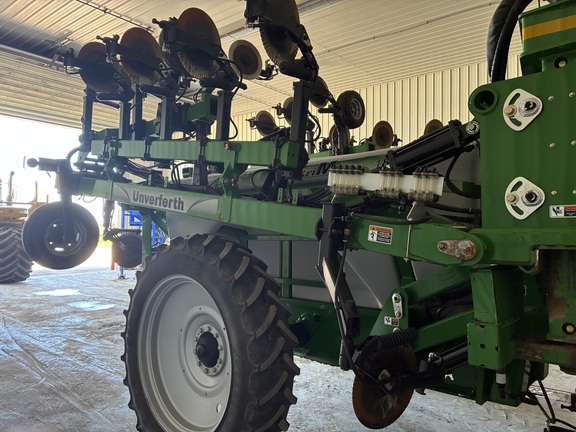 2017 Unverferth NUTRIMAX 1800 Sprayer