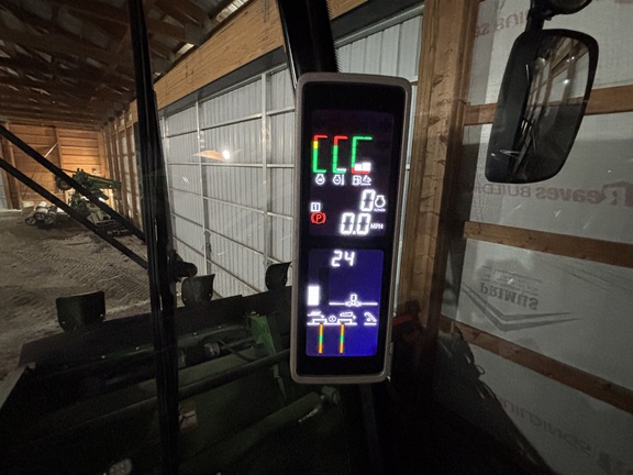 2024 John Deere S780 Combine