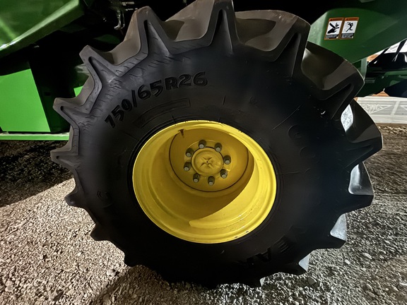 2024 John Deere S780 Combine