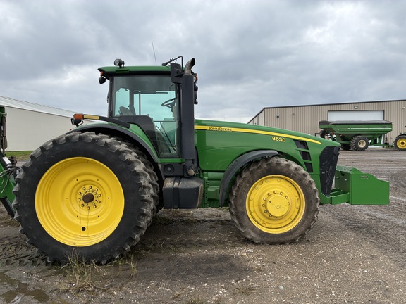 2007 John Deere 8530 Tractor