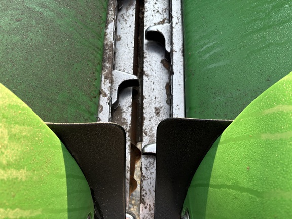 2021 John Deere C8R Header Corn Head
