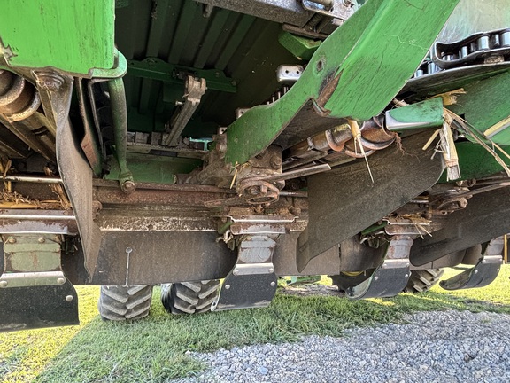 2021 John Deere C8R Header Corn Head