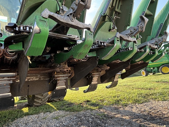 2021 John Deere C8R Header Corn Head