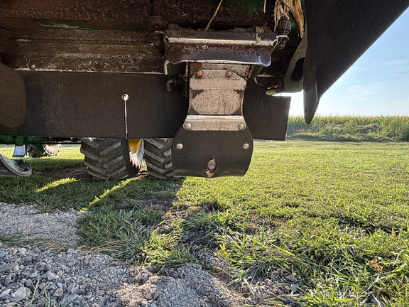 2021 John Deere C8R Header Corn Head