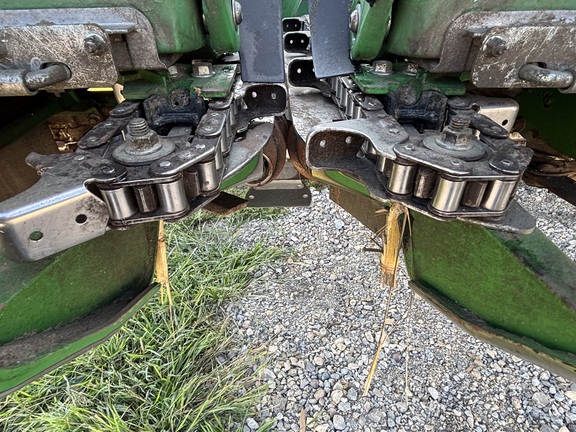 2021 John Deere C8R Header Corn Head