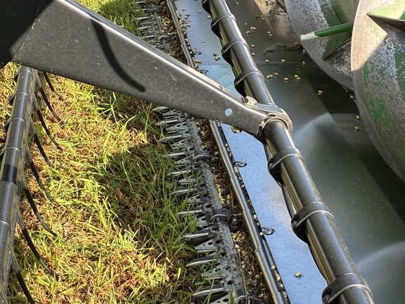 2004 John Deere 625F Header Combine