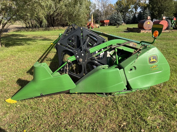 2004 John Deere 625F Header Combine
