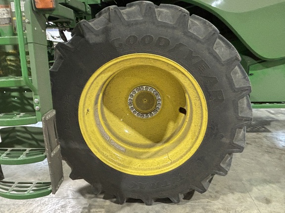 2024 John Deere S760 Combine