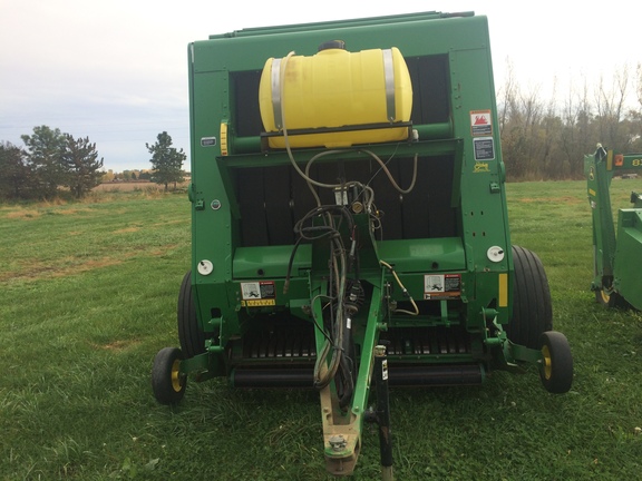 2007 John Deere 568 Baler/Round