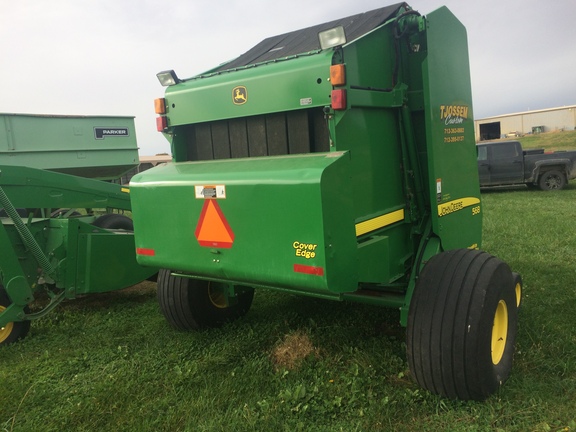 2007 John Deere 568 Baler/Round