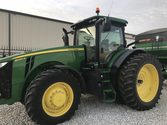 2015 John Deere 8295R Tractor