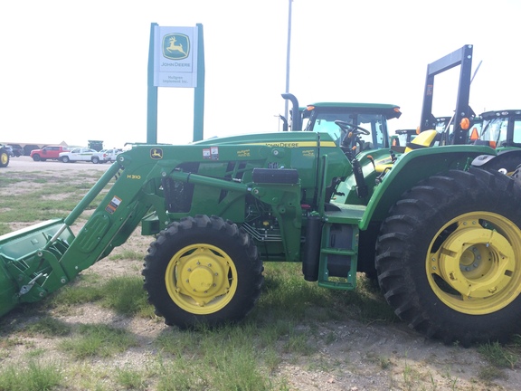 2015 John Deere 6105D Tractor