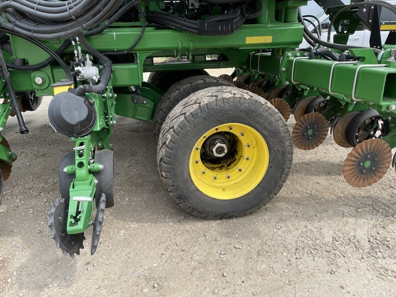 2023 John Deere DB120 Planter