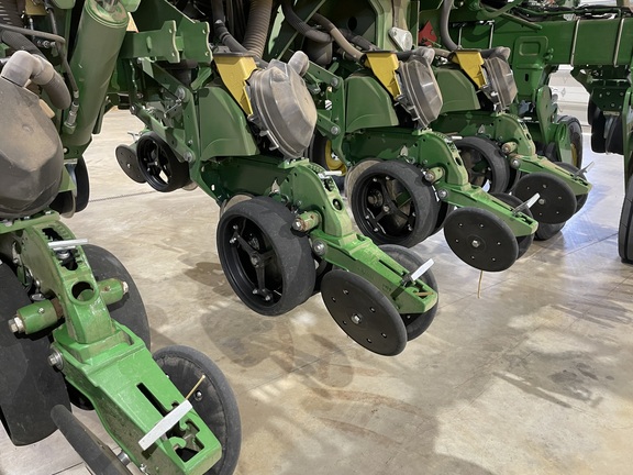 2023 John Deere 1795 Planter