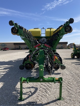 2023 John Deere 1795 Planter