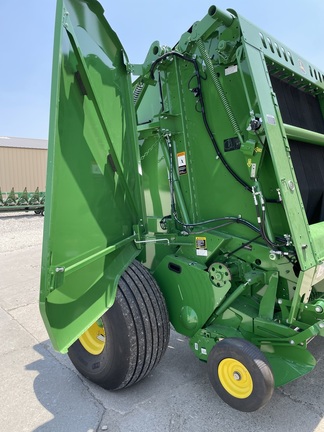 2023 John Deere 560M Baler/Round