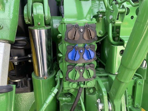 2023 John Deere 6R 165 Tractor