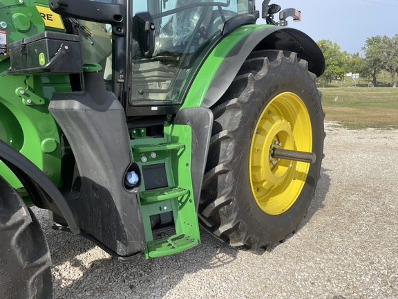 2023 John Deere 6R 165 Tractor