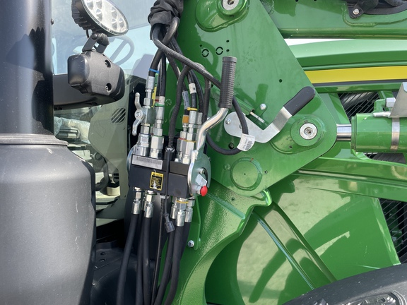 2023 John Deere 6R 165 Tractor