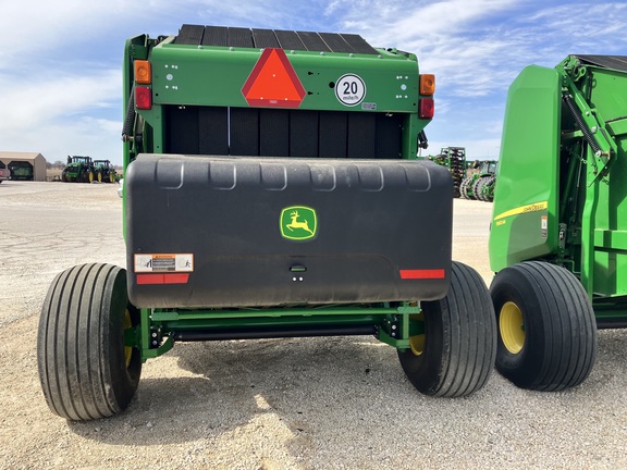 2023 John Deere 560M Baler/Round