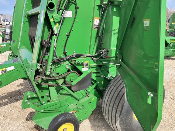 2023 John Deere 560M Baler/Round