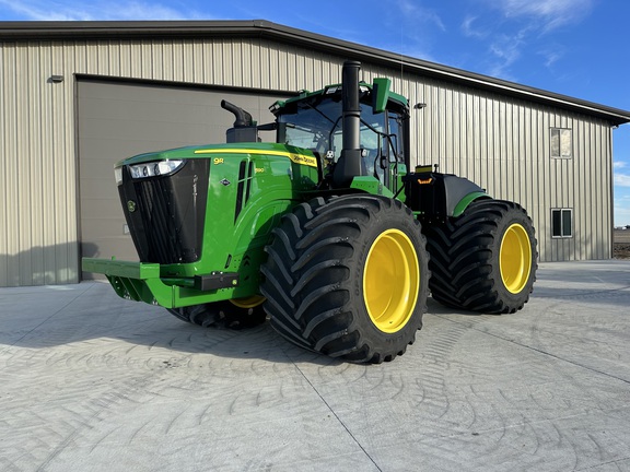 2022 John Deere 9R 590 Tractor 4WD