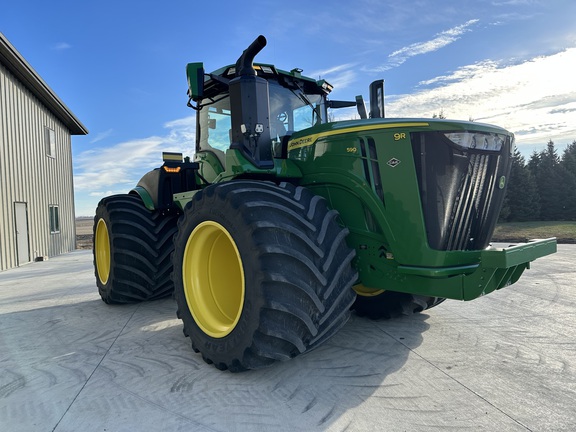 2022 John Deere 9R 590 Tractor 4WD