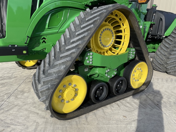 2023 John Deere 9RX 590 Tractor Rubber Track