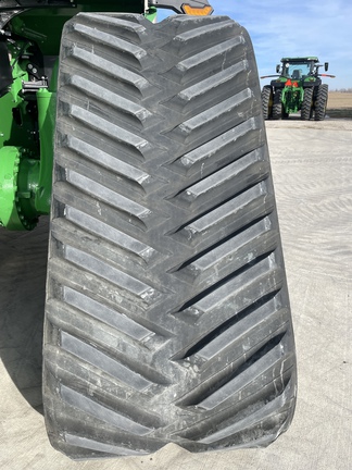 2023 John Deere 9RX 590 Tractor Rubber Track