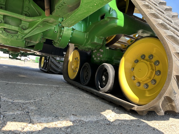 2023 John Deere 9RX 590 Tractor Rubber Track