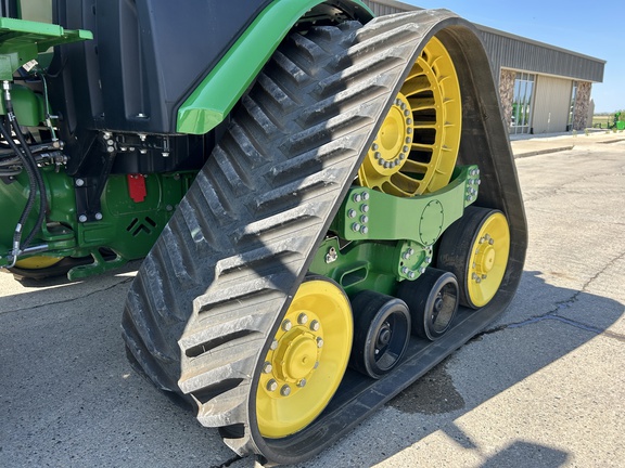 2023 John Deere 9RX 590 Tractor Rubber Track