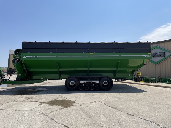 2021 Brent 2596 Grain Cart