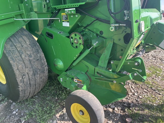 2020 John Deere 560M Baler/Round