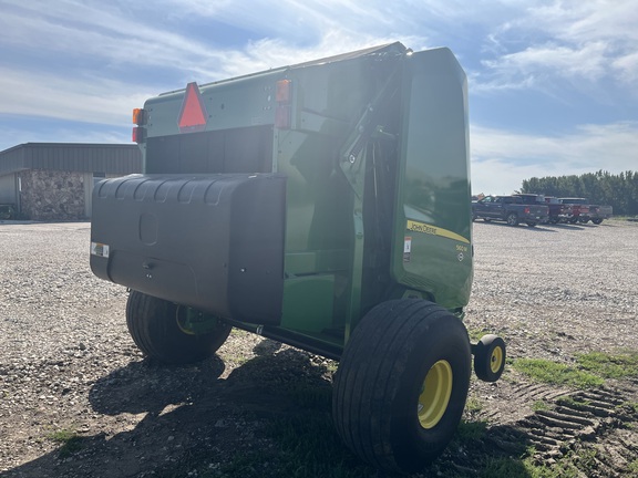 2020 John Deere 560M Baler/Round