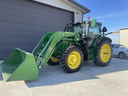 2022 John Deere 640R Loader