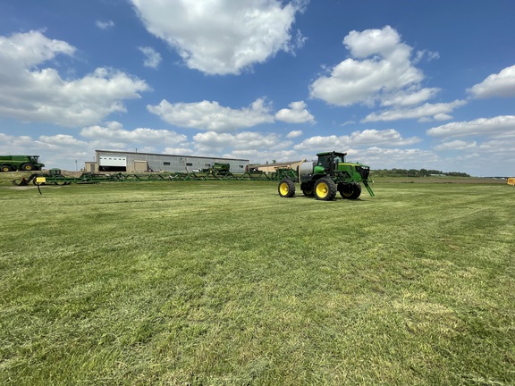 2020 John Deere R4038 Sprayer/High Clearance