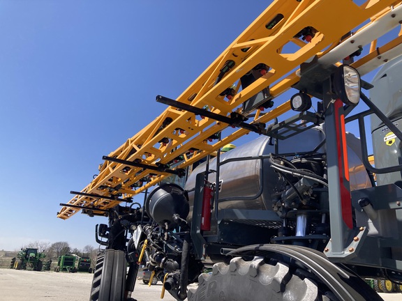 2021 Hagie STS12 Sprayer/High Clearance