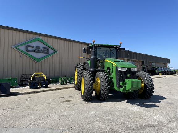 2014 John Deere 8370R Tractor