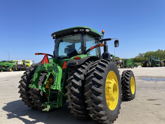 2014 John Deere 8370R Tractor