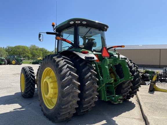 2014 John Deere 8370R Tractor