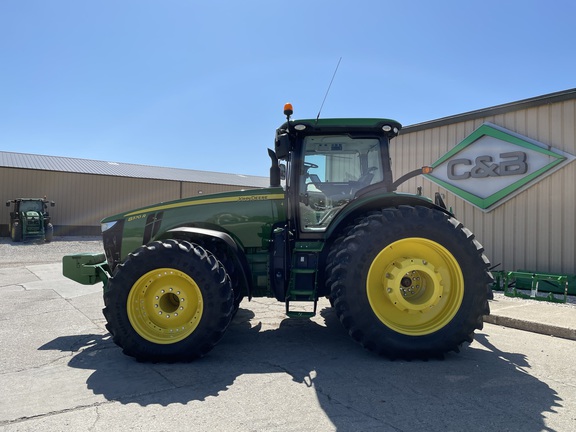 2014 John Deere 8370R Tractor