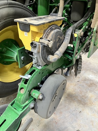 2022 John Deere 1795 Planter