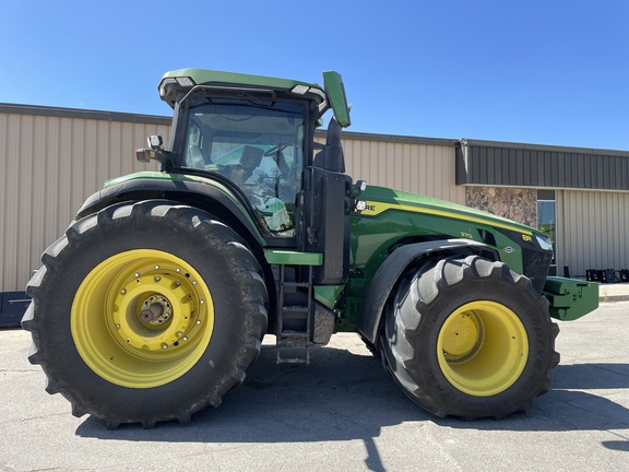 2021 John Deere 8R 370 Tractor