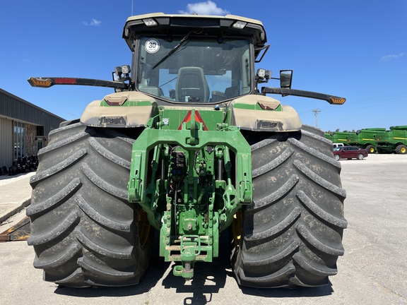 2021 John Deere 8R 370 Tractor