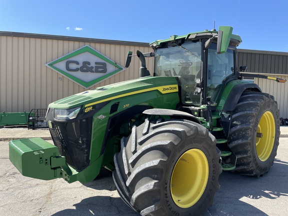 2021 John Deere 8R 370 Tractor