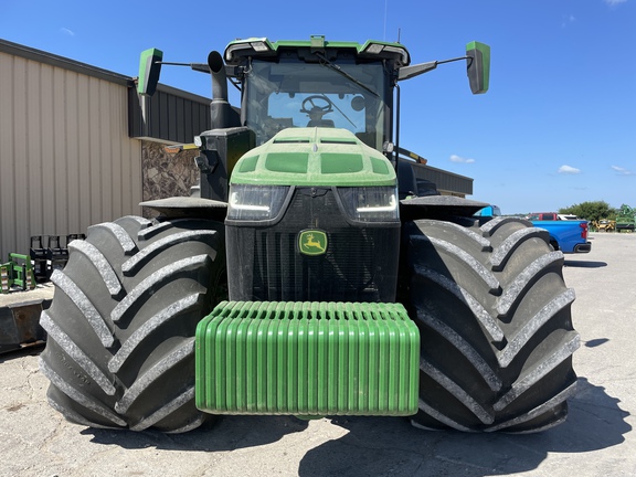 2021 John Deere 8R 370 Tractor