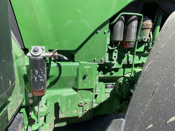 2021 John Deere 8R 370 Tractor