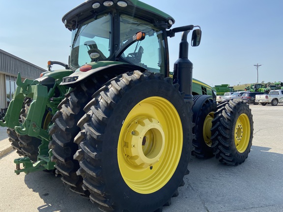 2014 John Deere 8320R Tractor