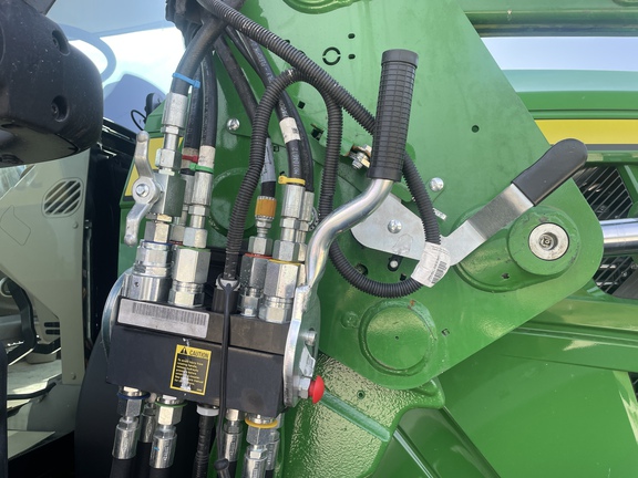 2023 John Deere 660R Loader